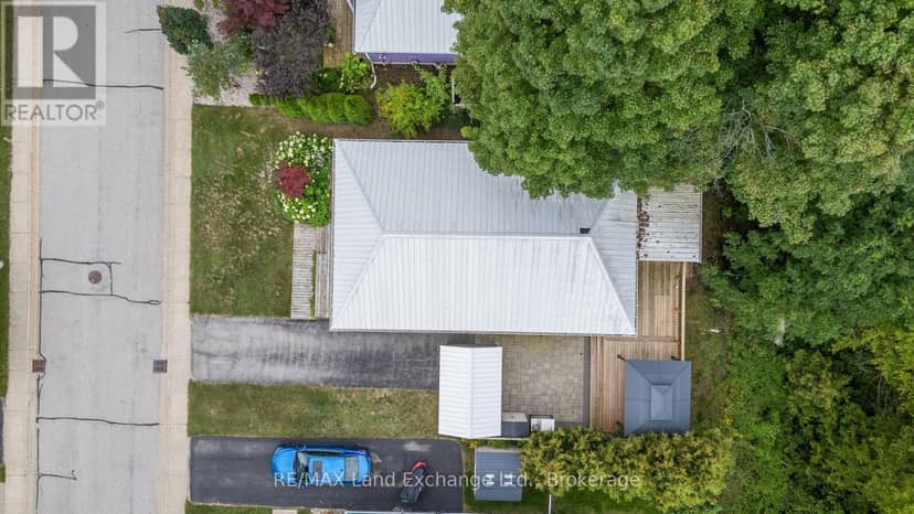 119 - 383 McNabb Street — photo 5 of 27