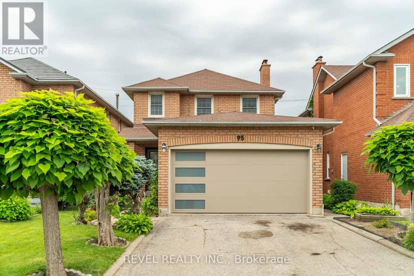 95 Cinrickbar Drive, Toronto, photo 2