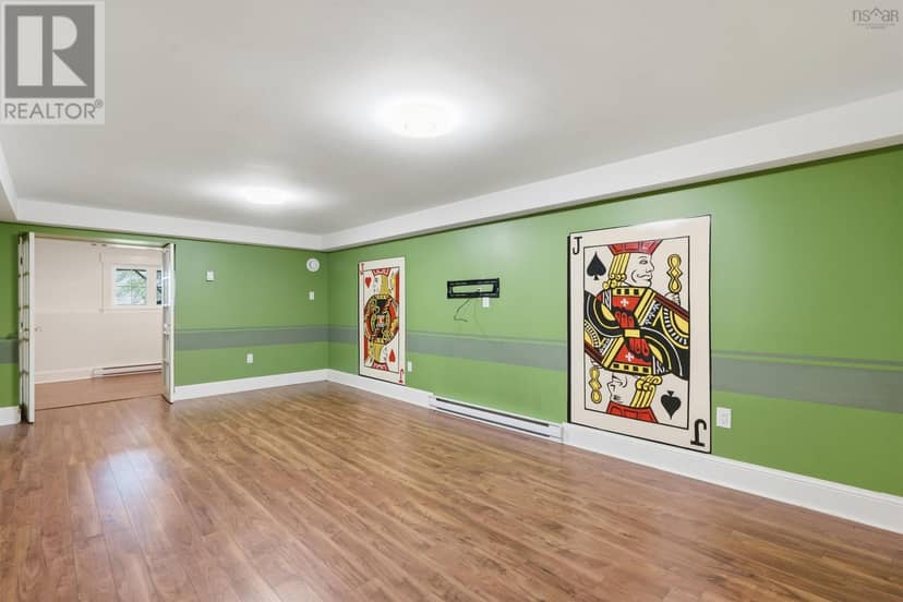 11 Laurentian Drive — photo 40 of 40