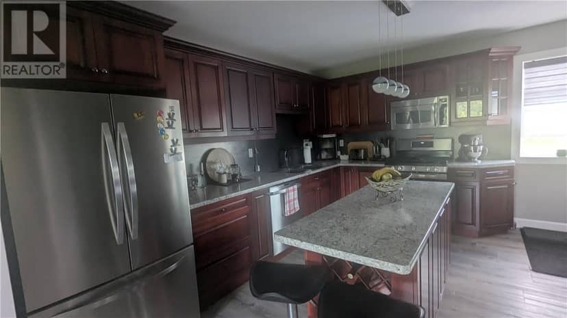 4581 Regional Road 15 — photo 11 of 38