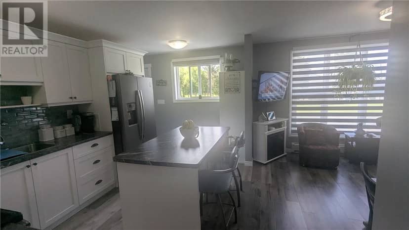4581 Regional Road 15 — photo 14 of 38
