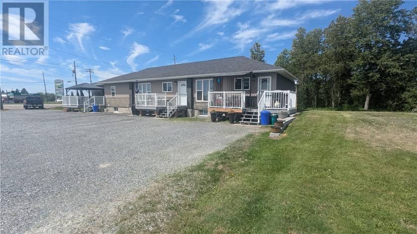 4581 Regional Road 15, Chelmsford, photo 3