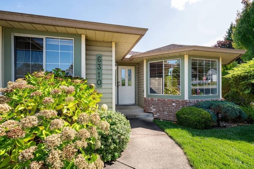 6310 171 STREET, Surrey, photo 2