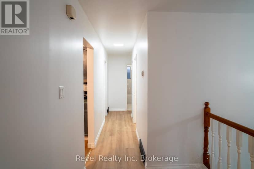 12 Nightingale Drive — photo 12 of 24