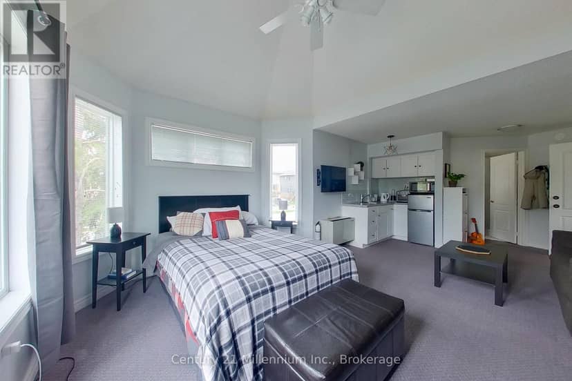 825 - 34 Dawson Drive — photo 17 of 21