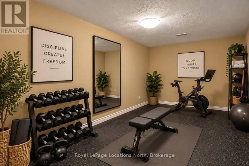 38 Silver Glen Boulevard — photo 35 of 40