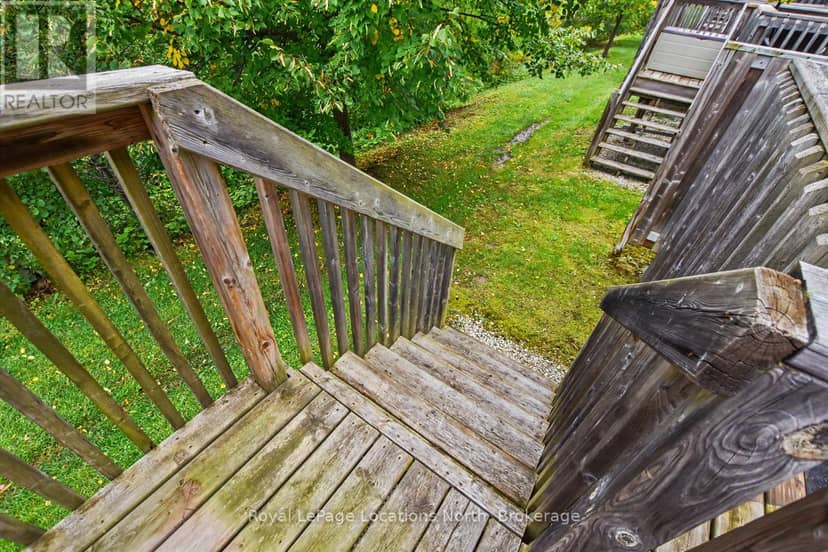 38 Silver Glen Boulevard — photo 8 of 40