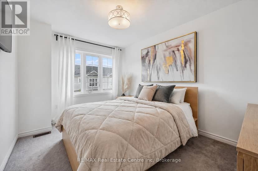 30 - 88 Decorso Drive — photo 12 of 19