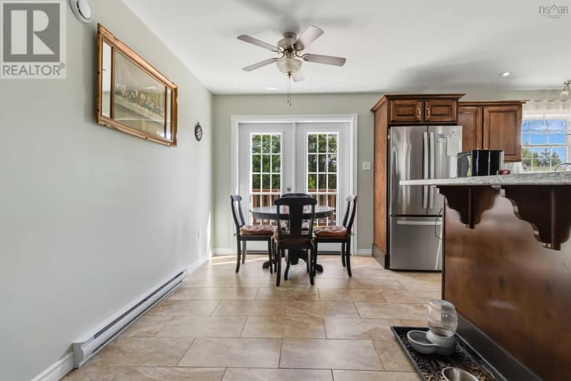 13 Nick Drive — photo 17 of 38