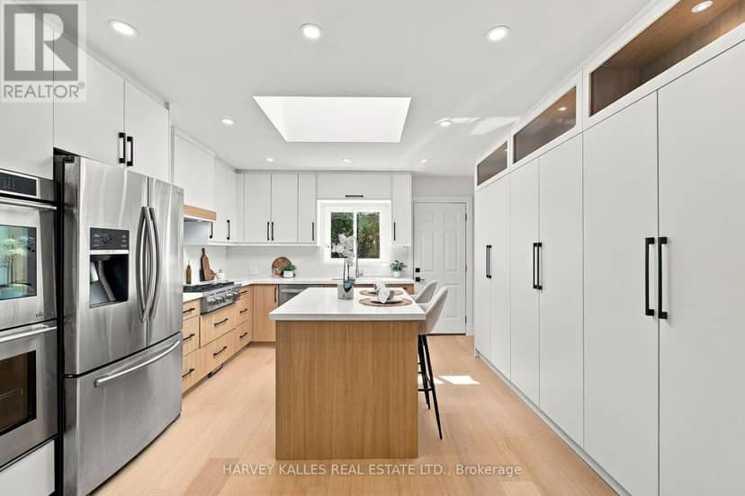 547 Melrose Avenue — photo 12 of 40