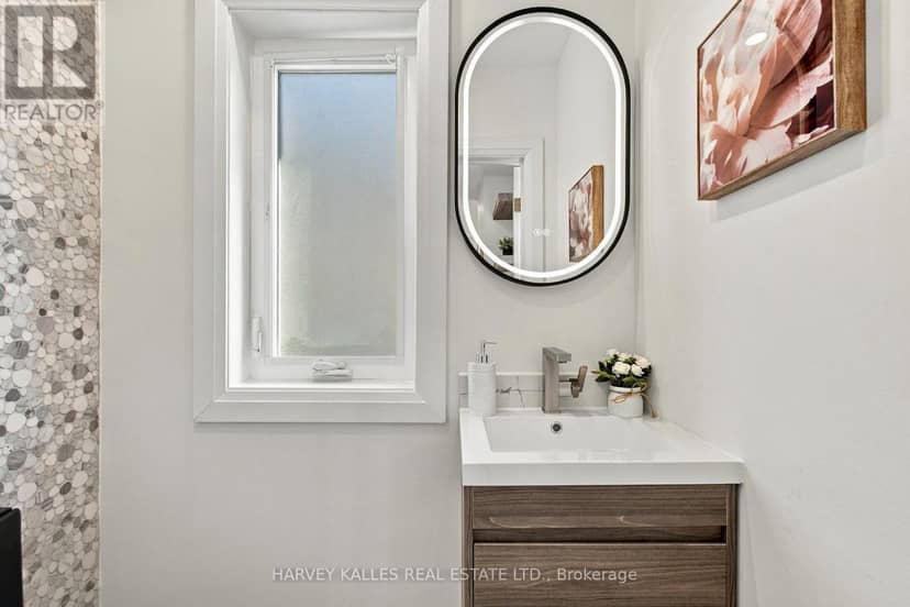 547 Melrose Avenue — photo 16 of 40