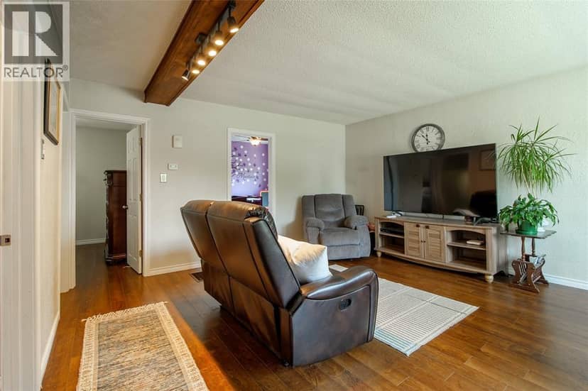 314 Cameron Street — photo 6 of 38