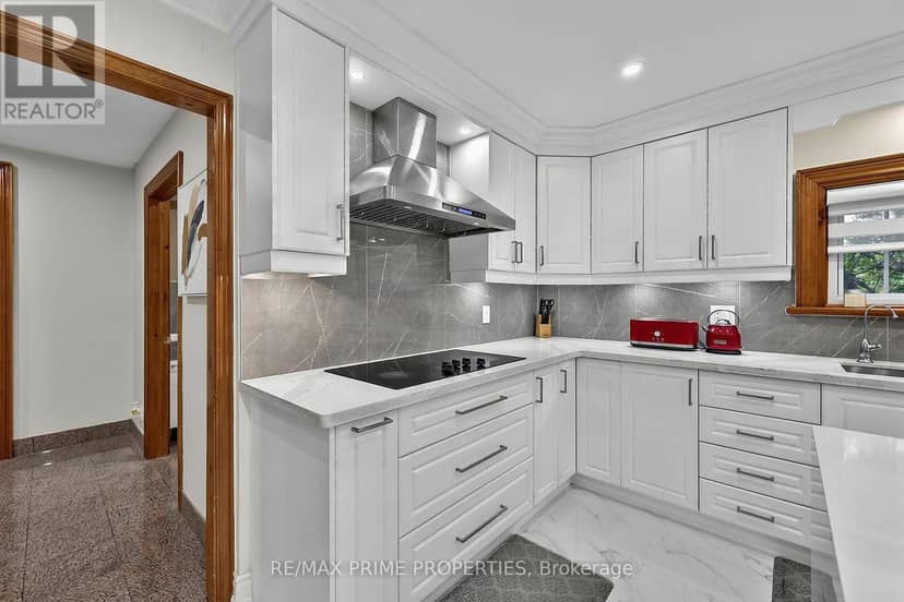 20369 Centre Street — photo 9 of 40