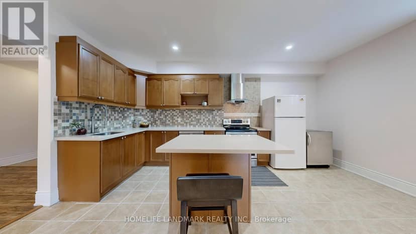 90 Offord Crescent — photo 35 of 40