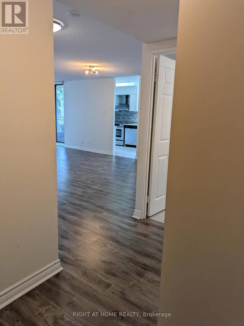 305 - 260 Doris Avenue — photo 3 of 38