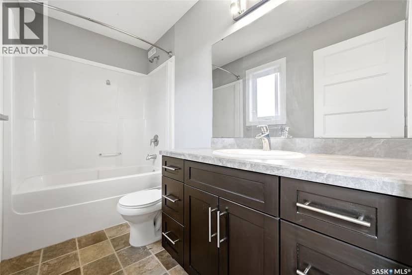 2817 Elgaard DRIVE — photo 21 of 36