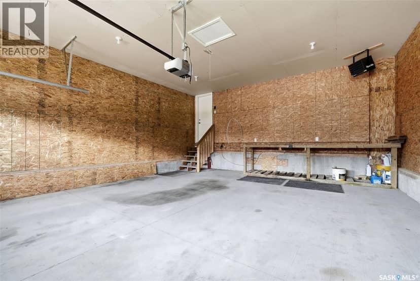 2817 Elgaard DRIVE — photo 32 of 36