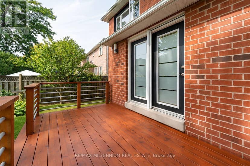 2776 Rosewood Lane — photo 7 of 31