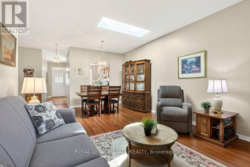 11 - 20 Kitty Murray Lane — photo 18 of 40