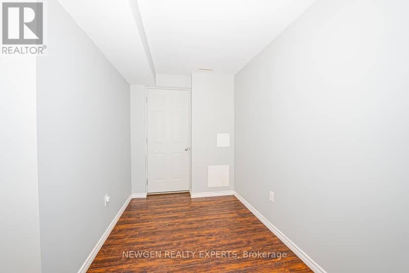 2025 Denview Avenue — photo 34 of 40