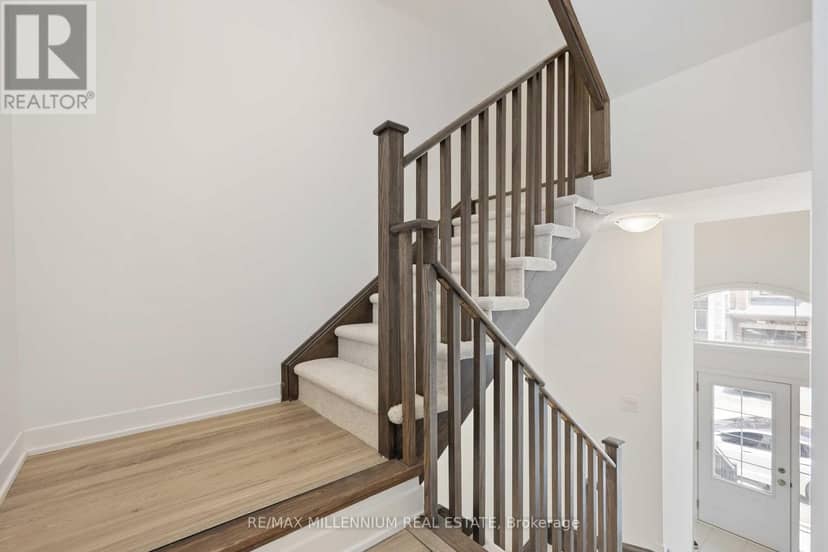 24 Calloway Way, Whitby, photo 8