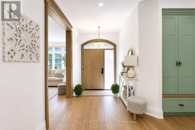 118 Pathlane Road, Richmond Hill