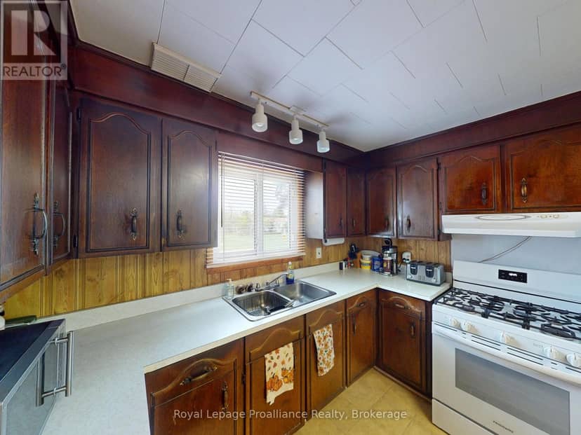 14 Pearl Street — photo 7 of 34