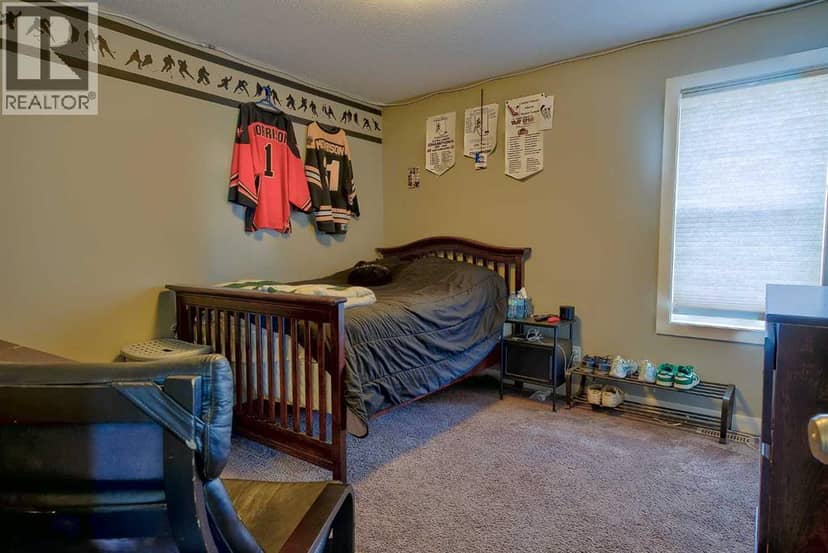 611 Robinson Avenue — photo 30 of 40