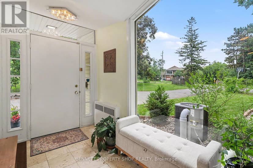 1770 Montreal Road, Ottawa, photo 3