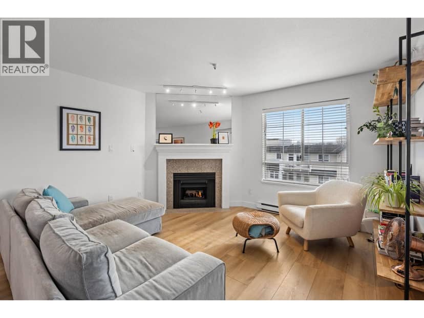 407 1950 E 11TH AVENUE, Vancouver, photo 2