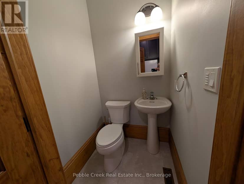 180 Cobourg Street — photo 17 of 40