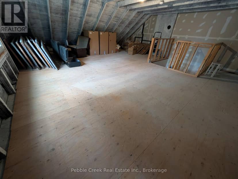 180 Cobourg Street — photo 37 of 40