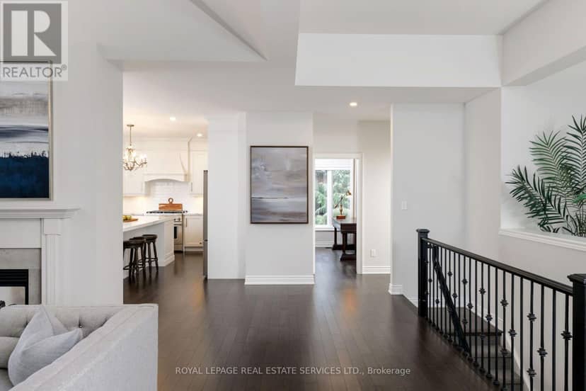 32 Parkshore Place — photo 13 of 40