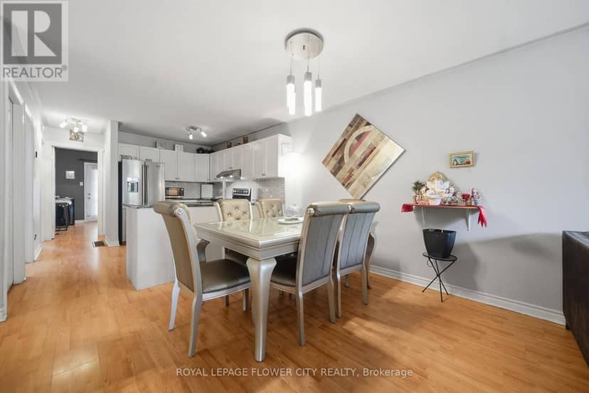 118 Marlborough Street — photo 13 of 40