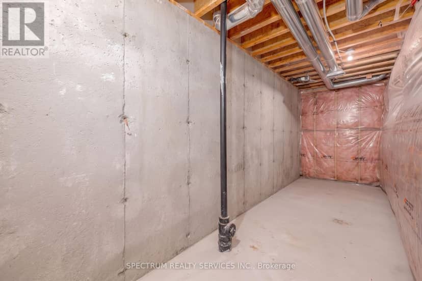 32 Horizon Avenue — photo 36 of 40