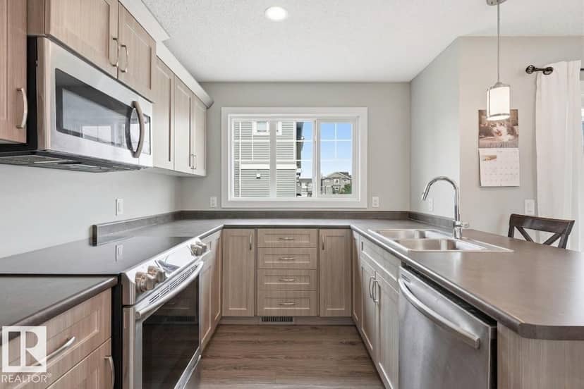#12 1391 Starling Dr NW — photo 10 of 26