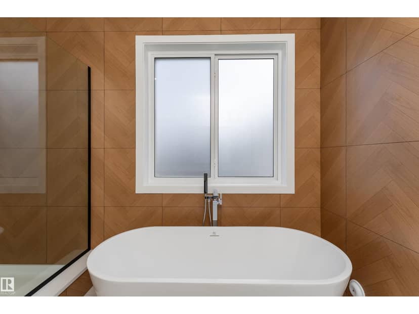84 Maple Cr — photo 24 of 40