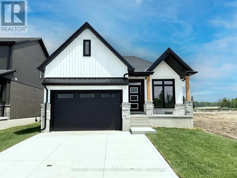 7 Postma Crescent — photo 1 of 24