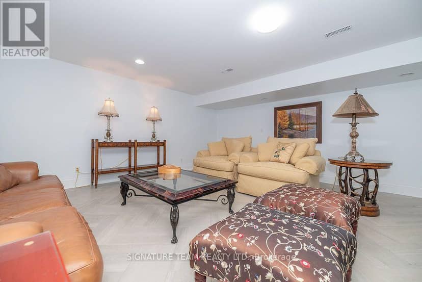 2741 Foymount Road — photo 38 of 40
