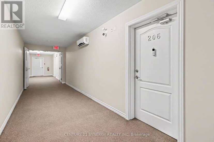 206 - 38 Charles Street, North Stormont, photo 5