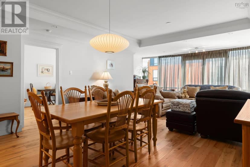 1207 1445 South Park Street — photo 7 of 32
