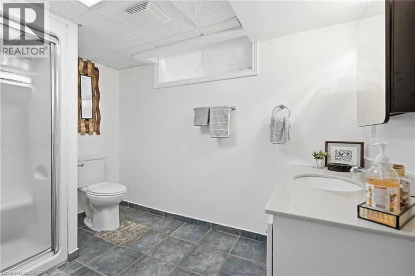 7105 YORK Drive — photo 38 of 40