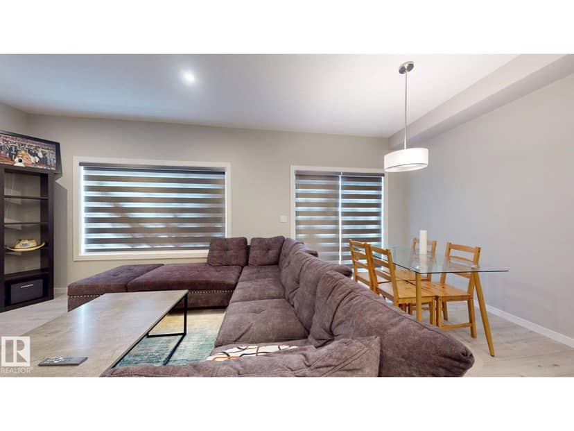 607 31 AV NW — photo 19 of 37