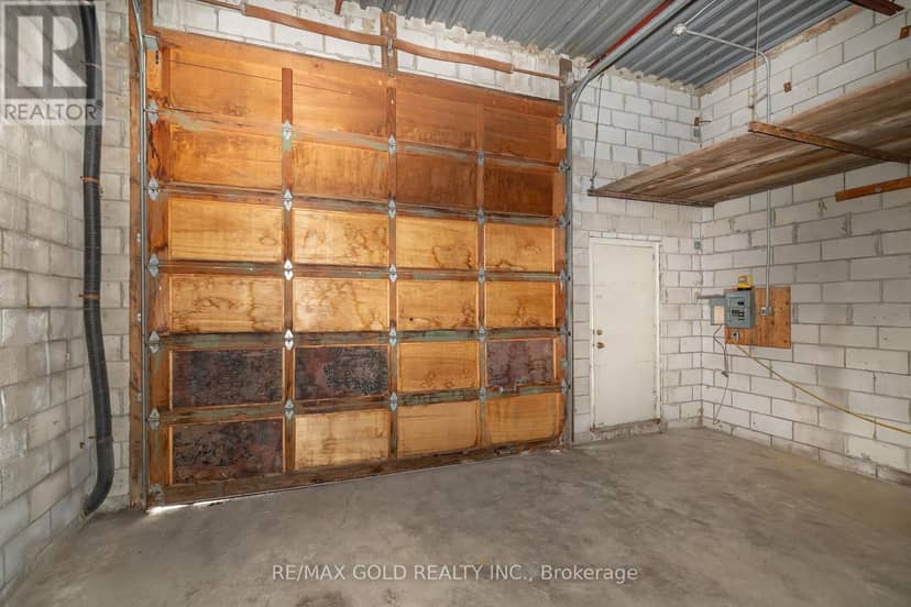 131R Millicent Street — photo 12 of 12