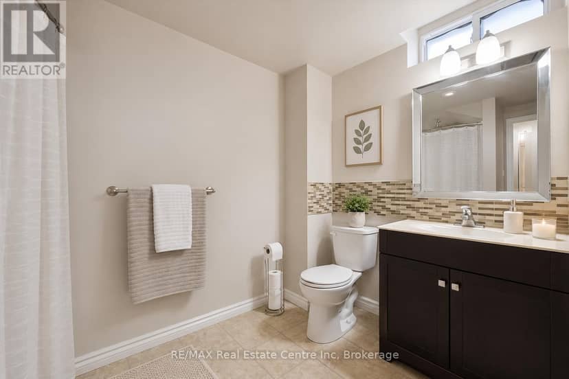 369 West Acres Drive — photo 12 of 16
