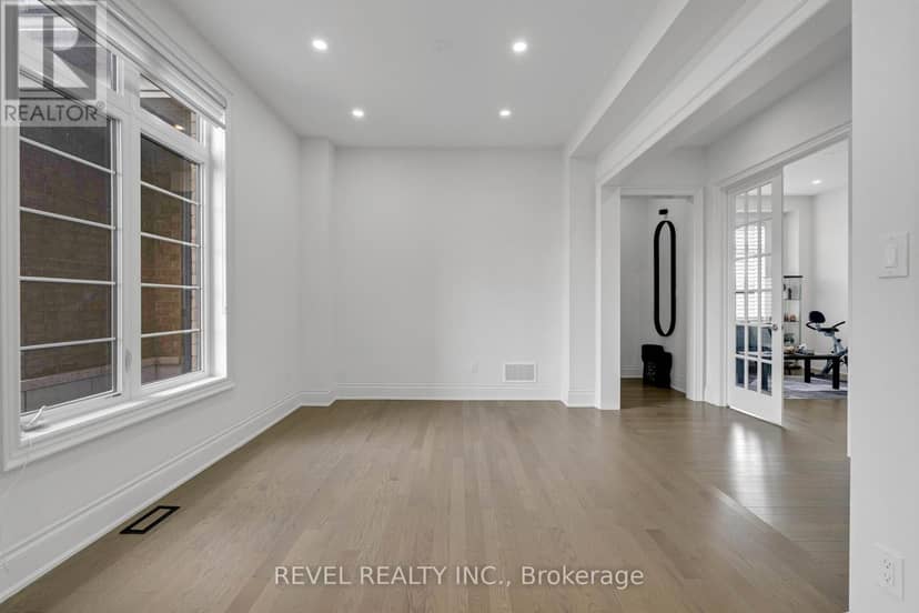 77 Marigold Boulevard — photo 12 of 40