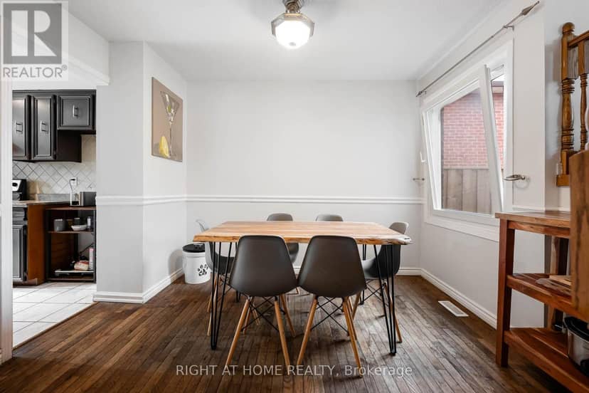 136 Elderwood Place — photo 7 of 40