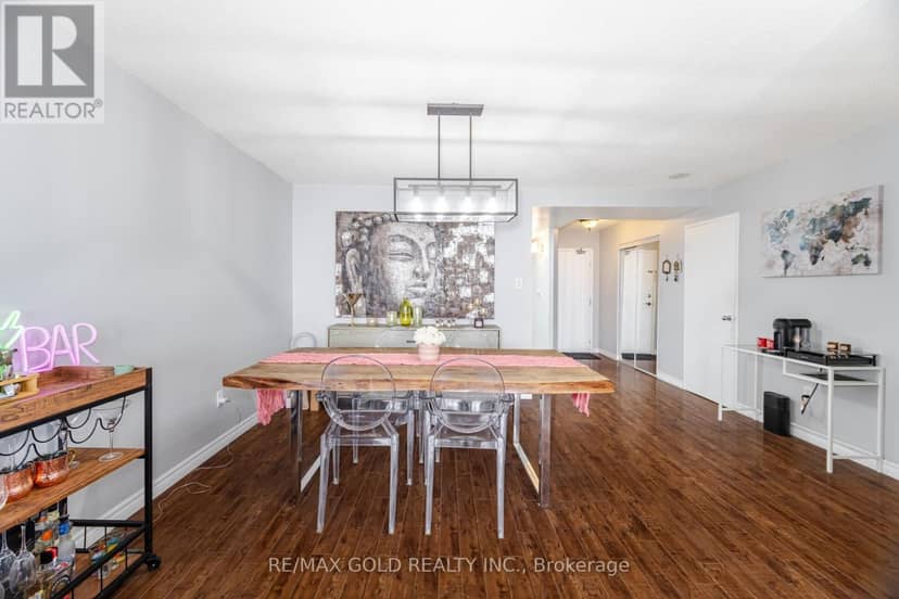 903 - 8 Lisa Street — photo 7 of 23