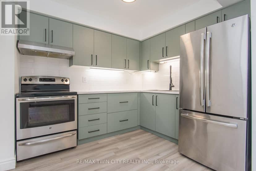 13 - 125 Sekura Crescent — photo 21 of 40