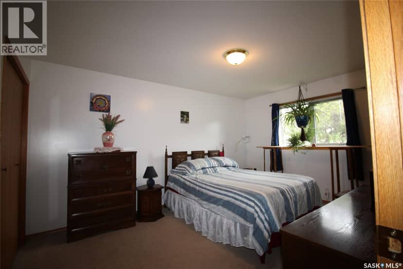 613 4th STREET W, Shaunavon, photo 8